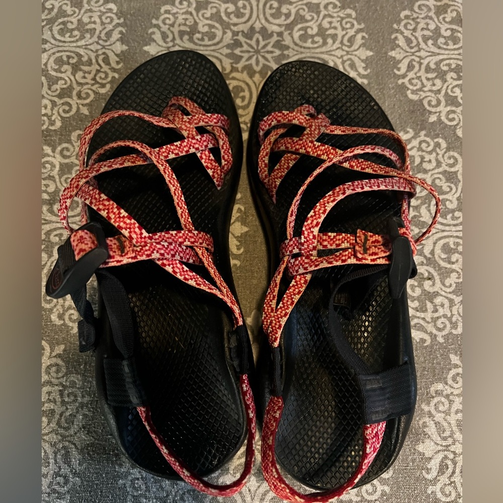 Women’s size 11 chacos.